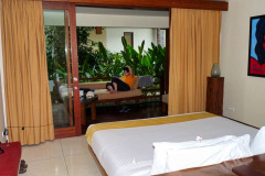 Lombok-08-11-06_G