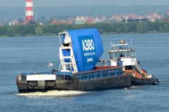 Frachtschiffreise-Elbe-aufwaerts-bild11