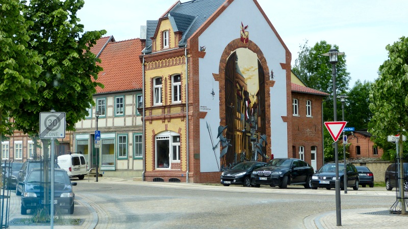 28-05-15-04